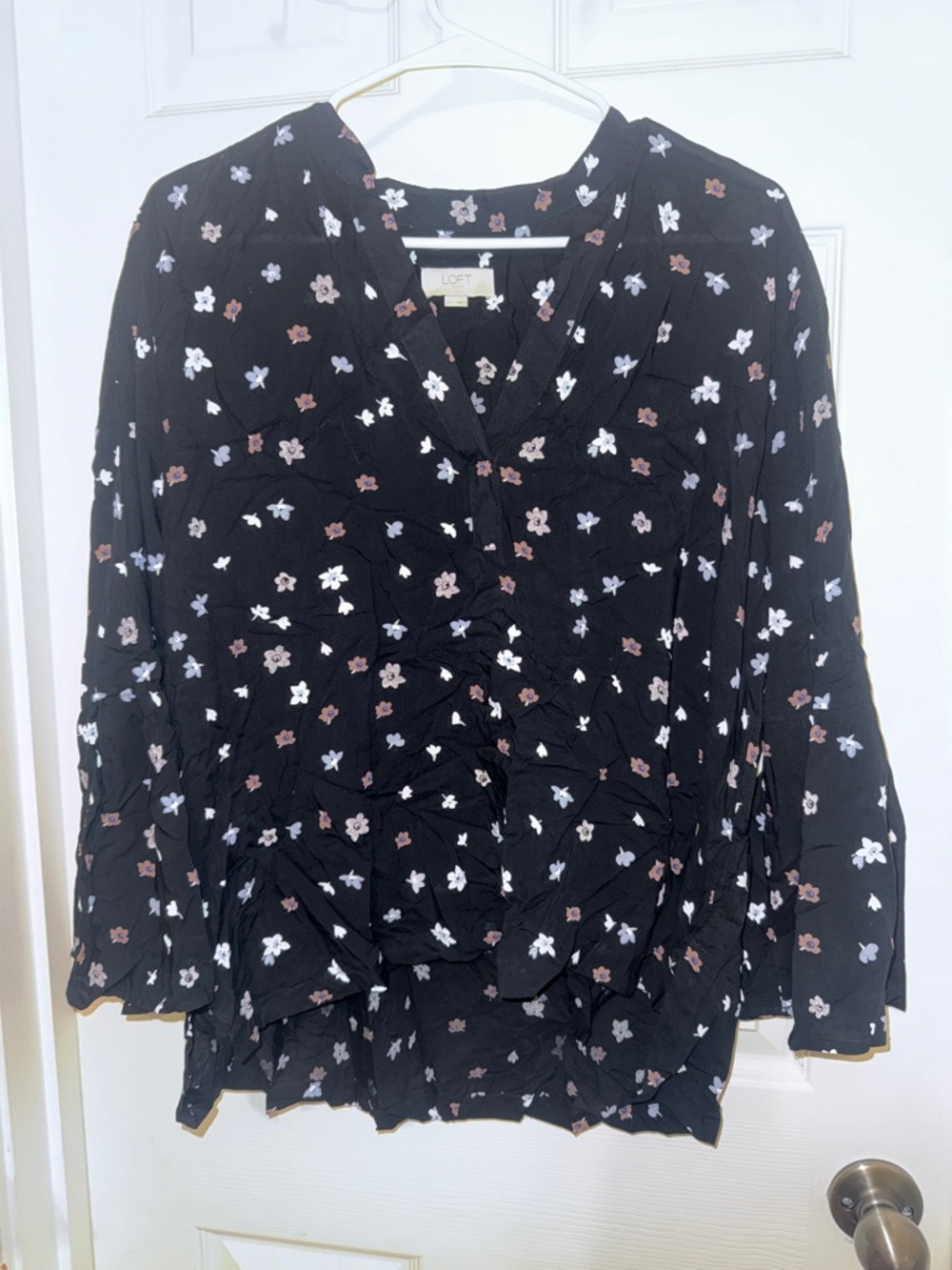 LOFT Black Floral V-Neck Long-Sleeve Blouse
